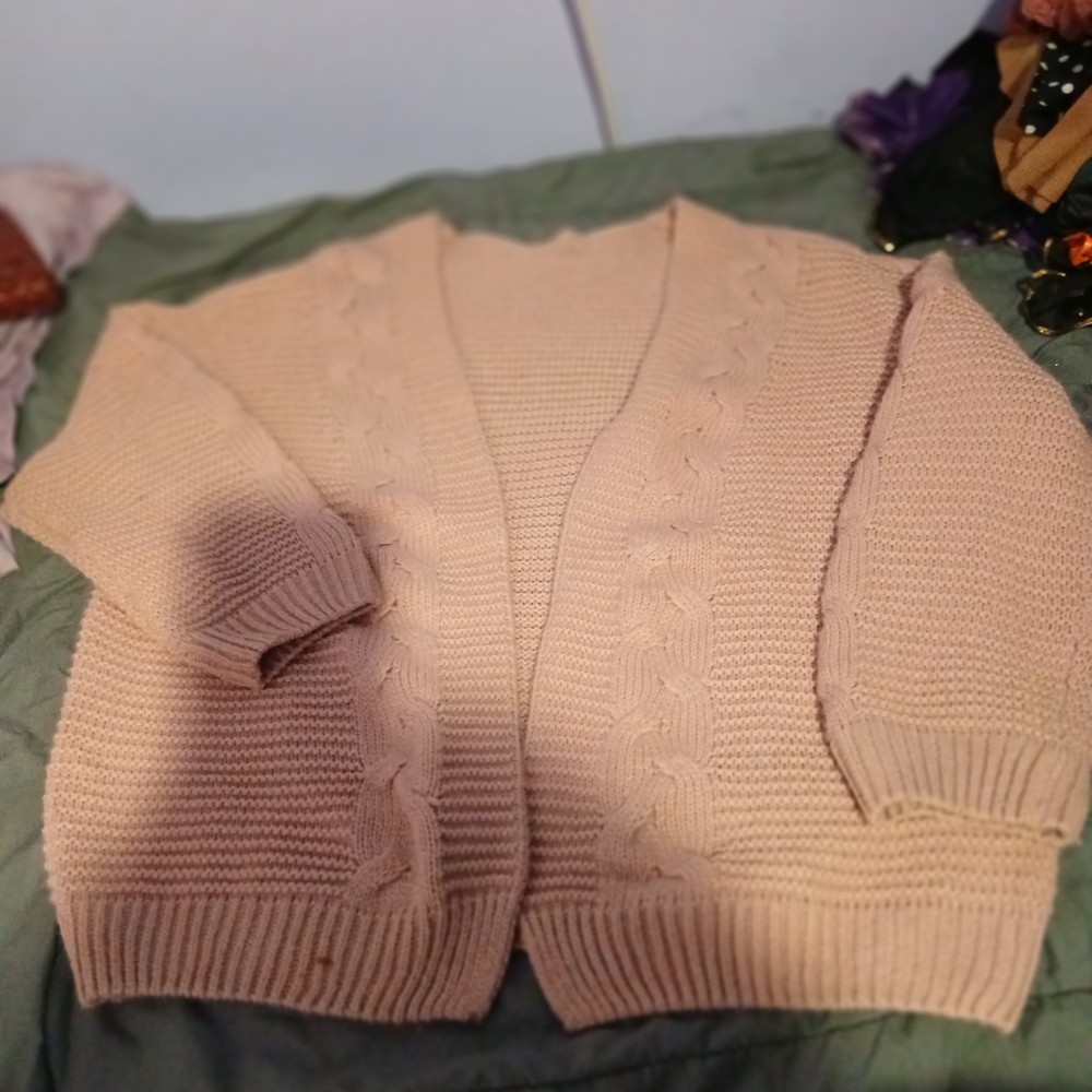 Women's Cable Knit Sweater - Cream